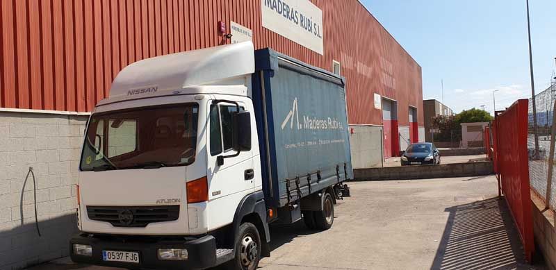 Venda i distribució de fusta Rubi Venda i distribució de fusta Rubi